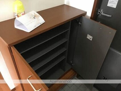 長野県長野市松岡２丁目[1LDK/50.04m2]の玄関