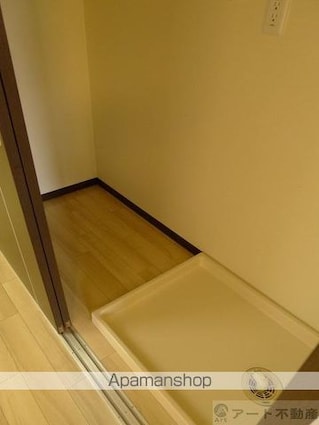 ジュエル１５[2K/52.21m2]の内装2