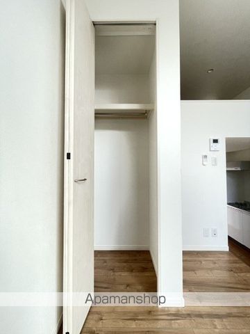 フォレット新大江の内装写真
