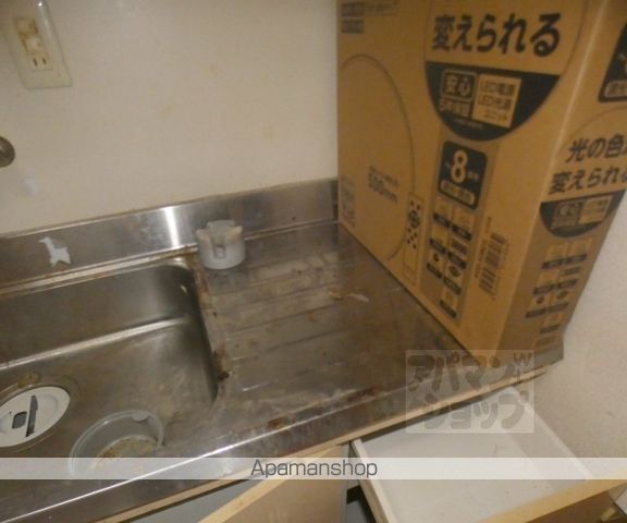 ジョリー岡崎の内装写真
