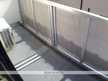 レオパレスレインボーロード[1K/26.08m2]のバルコニー