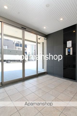 レシオスOSAKAJYOサウスの玄関写真