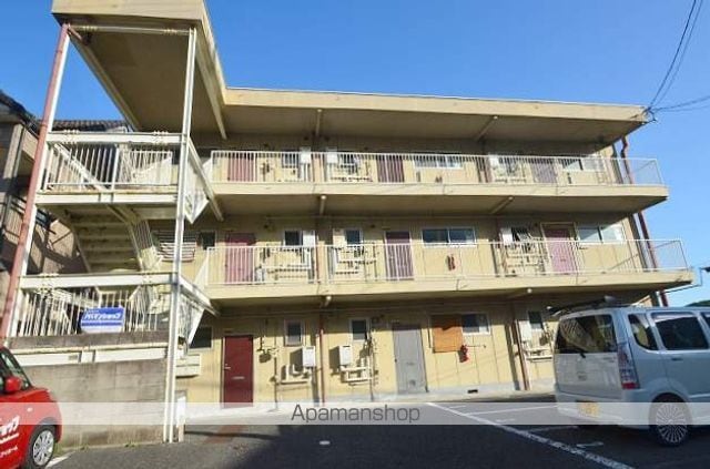 迫本マンションの玄関写真