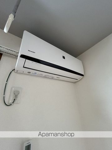 ジーンズコートの内装写真