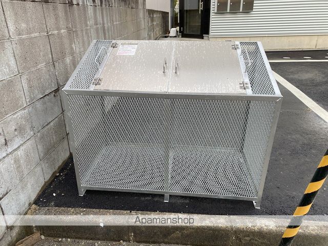 APARTMENT Mの外観写真