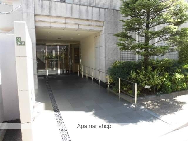 下北沢パークハウス[2LDK/68.32m2]のエントランス2