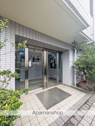 ウィン読売ランドの玄関写真