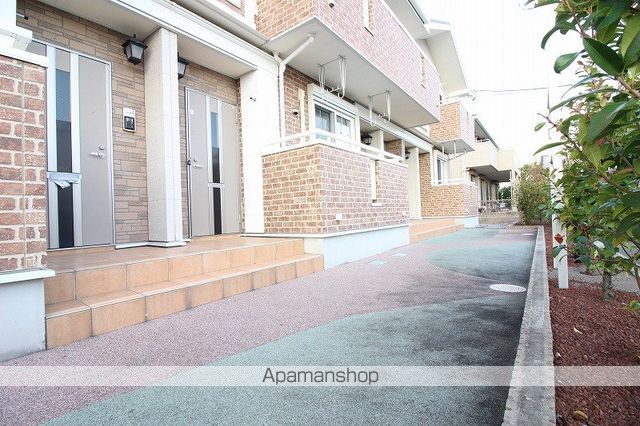 カーサ フィオーレの玄関写真
