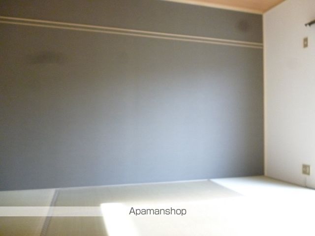 サンライフパラダイス A棟の内装写真