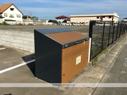 マンションドム大木戸[2DK/44.55m2]の外観3