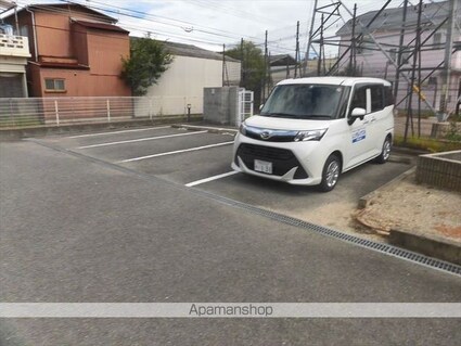 和歌山県和歌山市津秦[2LDK/65.07m2]のエントランス1