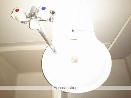 レオパレスティエラⅢ[1K/21.81m2]の洗面所