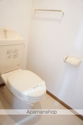 ソレイユ・ルヴァンＡ[2DK/44.39m2]のトイレ