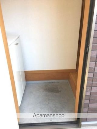 プリマヴェーラ世田谷[1R/20.5m2]の玄関