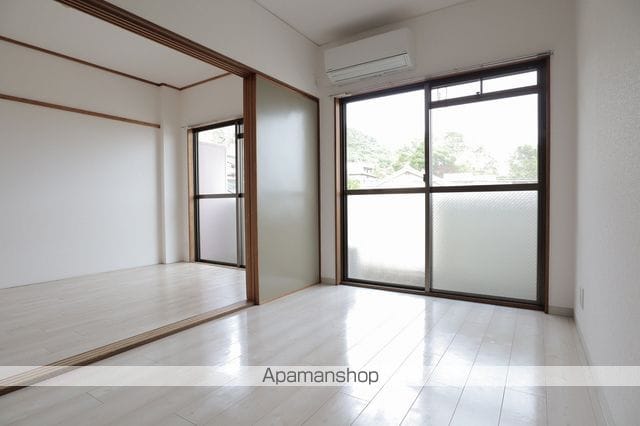 パインリーフ長森本町の内装写真