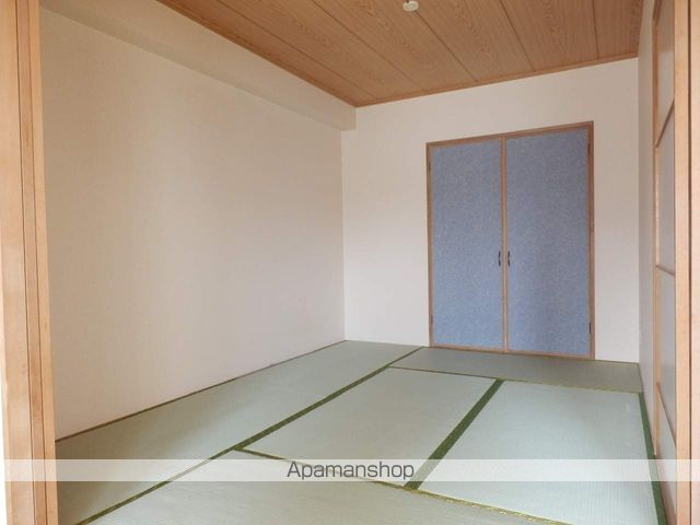 ロイトン山鼻の内装写真
