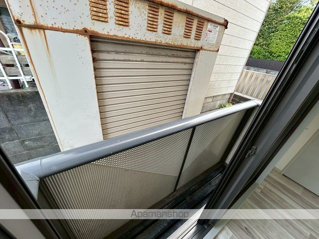 デュエルの内装写真