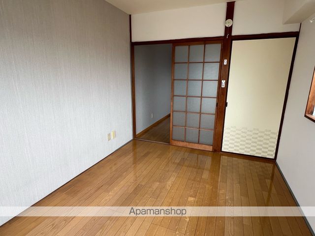 アーバンコート西町の内装写真