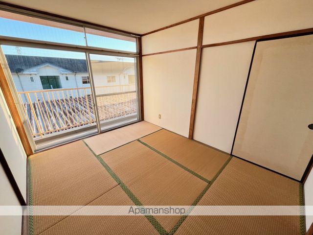 メゾン八幡の内装写真