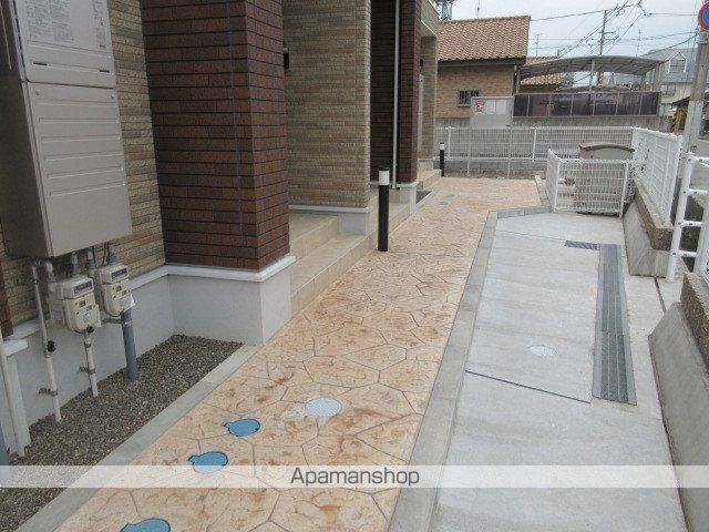 ラブリー Aの玄関写真
