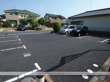 メルヴェール知手[1K/29.7m2]の駐車場4