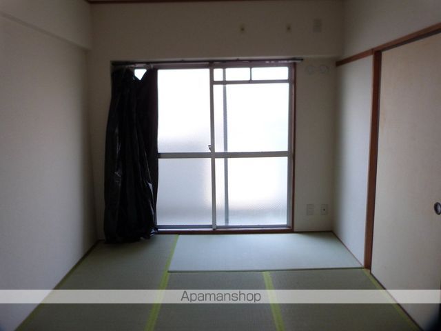 エトワールヴィルーR八尾末広町の内装写真