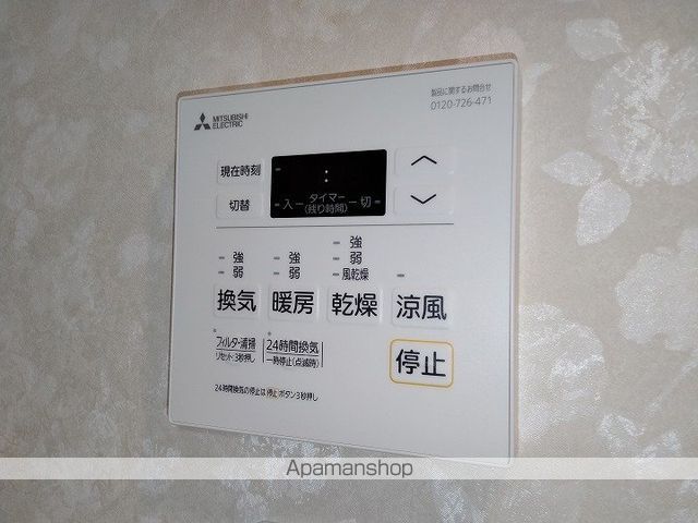 LUXE新大阪VIの内装写真