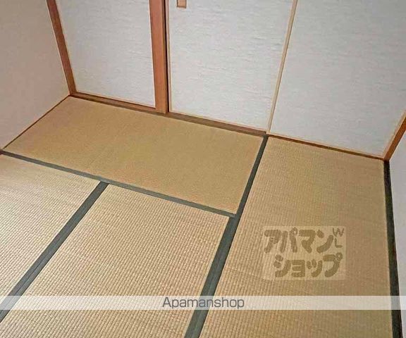 TWINKLECOURT桂EASTの内装写真