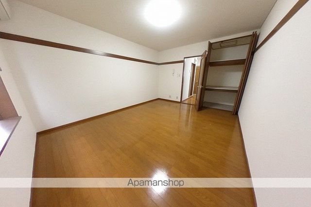 ポテンシャルの内装写真