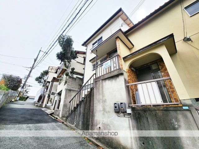 刀根山元町11-36テラスハウスの外観写真