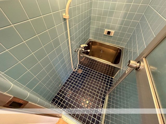 東大阪市東石切町3-6-27貸家の内装写真