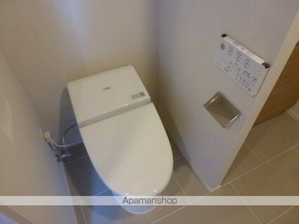 パークハビオ恵比寿[1R/28.24m2]のトイレ