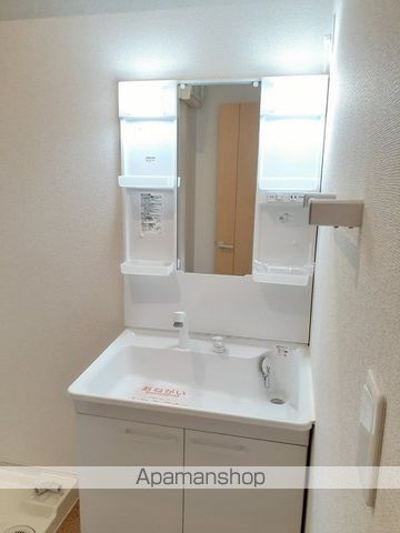 シャンドリエ 参番館の内装写真