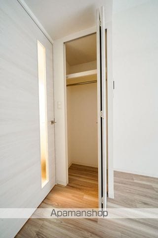 プレサンス南森町ライズの内装写真