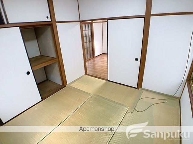 第1山之内荘の内装写真