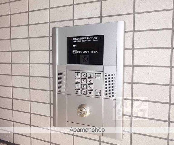 アジュール・コート久世の外観写真