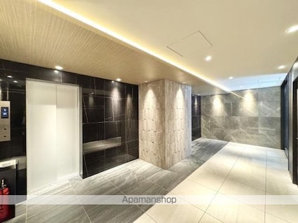 ＳーＲＥＳＩＤＥＮＣＥ中新町ａｖｅｌｉｓ[1LDK/35.36m2]のロビー