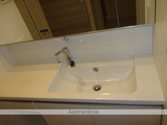 クリア トゥレスBC B棟の内装写真