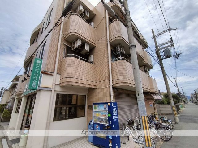 西郷マンションIIの外観写真