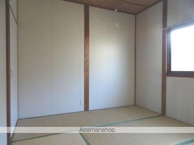 築地貸家の内装写真