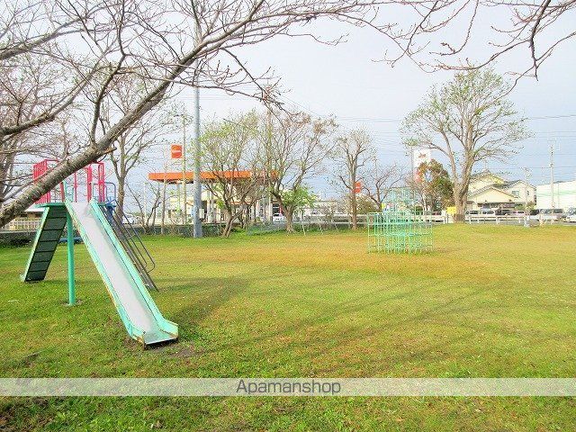 マンションレイクビューの周辺写真