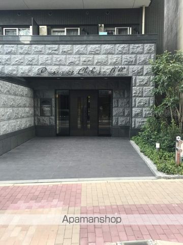 プレサンス千種アイルの玄関写真