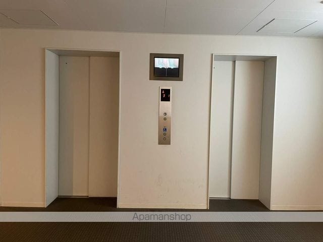 ガーデニエール砧　ＷＥＳＴ[2LDK/67.02m2]の共用部9