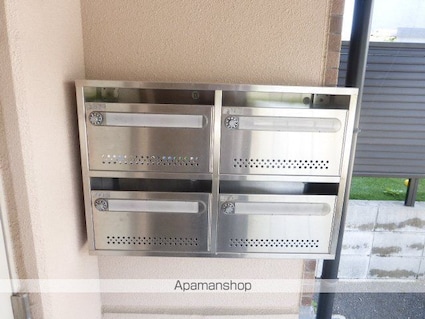 アステール三雲[3LDK/66.3m2]のエントランス1