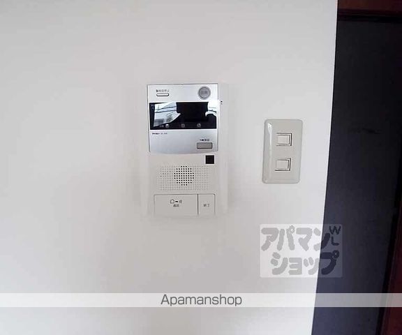 DETOM‐1一条通の内装写真