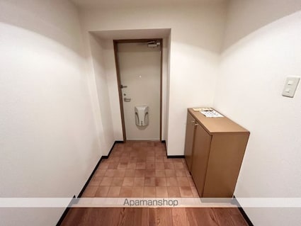 クレストビレッジⅢ[1LDK/45.64m2]の玄関