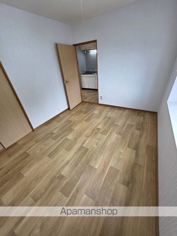 ジャストイン平岡の内装写真