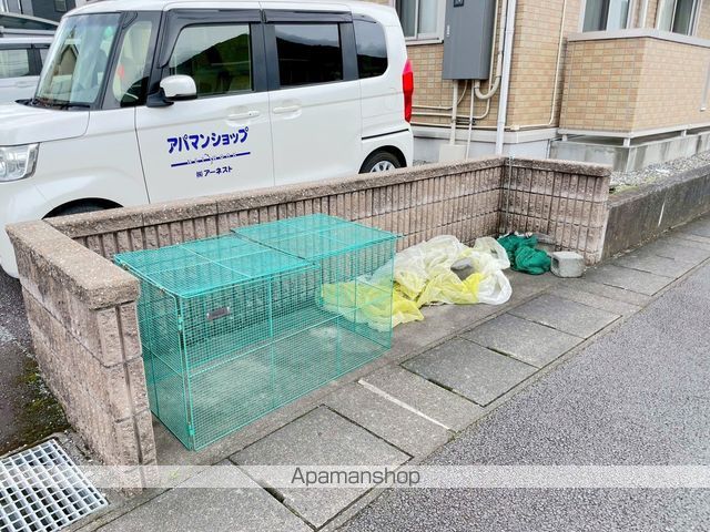 ボナールの外観写真