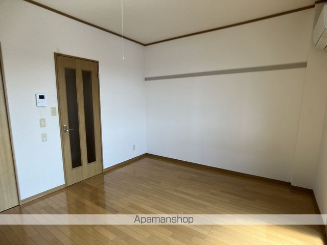 グレーシア杉城 A棟の内装写真