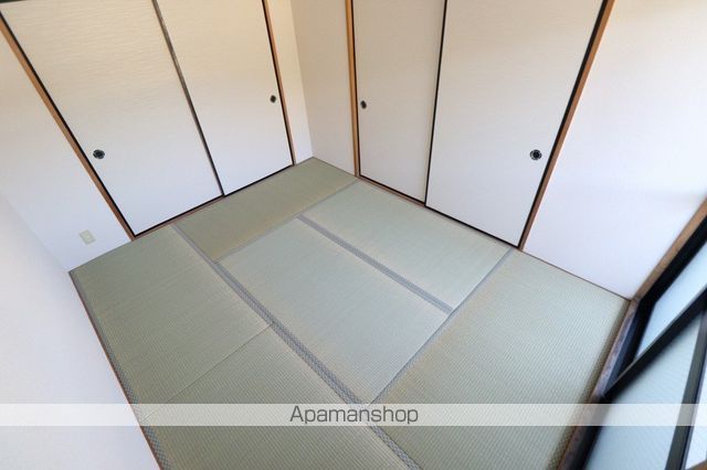 ロイヤル宇治の内装写真